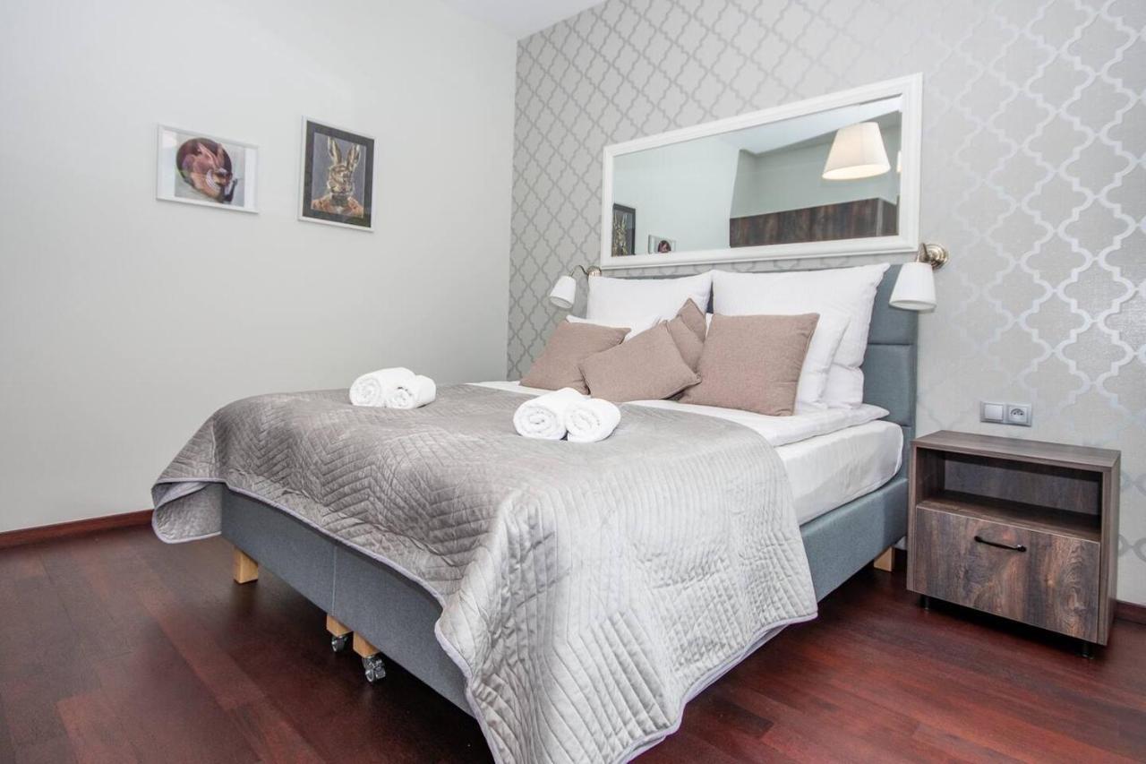 Inpoint 2-Bedrooms Apartment With Private Garden And Free Parking Krakow Dış mekan fotoğraf
