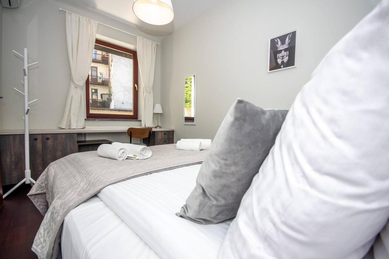 Inpoint 2-Bedrooms Apartment With Private Garden And Free Parking Krakow Dış mekan fotoğraf